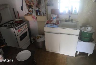 Casă cu 4 camere decomandat cu Teren 1000 Mp în Măgirești - 6