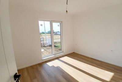Casă cu 4 camere cu Teren 500 Mp în Sântandrei - 4