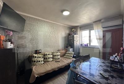 Apartament cu 3 camere semidecomandat, mobilat în 9 Mai