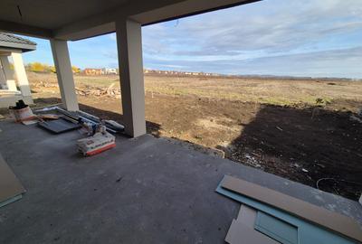 Casă individuală cu 4 camere cu Teren 455 Mp în Vladimirescu - 12