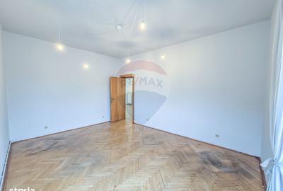 Apartament cu 4 camere semidecomandat în Armeneasca - 1