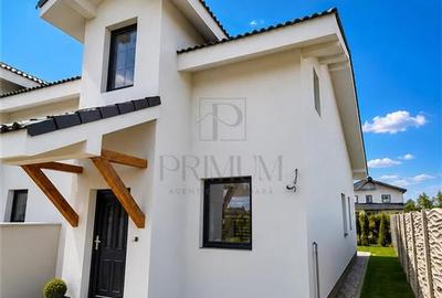 Duplex cu 4 camere cu Canalizare în Moșnița Nouă - 2