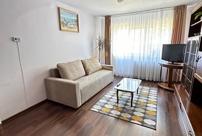 Apartament cu 4 camere decomandat, mobilat în Mărăști