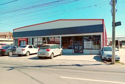 Spațiu comercial, de 600 mp, în Central