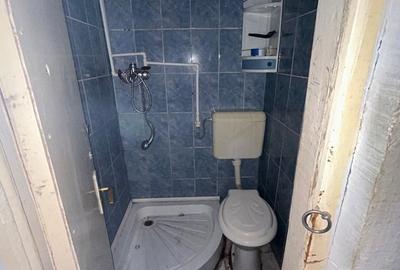 Garsonieră semidecomandată în Apărătorii Patriei