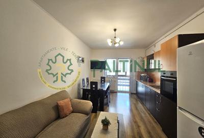 Apartament cu 3 camere decomandat, mobilat în Piața Cluj