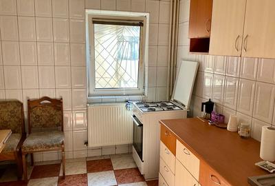 Apartament cu 4 camere decomandat în 13 Septembrie