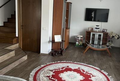 Casă cu 4 camere în Central - 6