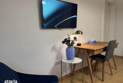 Apartament cu 2 camere decomandat în Cornișa
