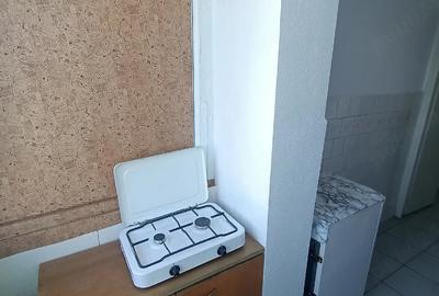 Garsonieră decomandată în Complex Studențesc