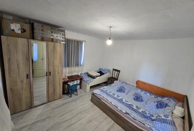 Casă cu 4 camere în Cocorăștii Mislii - 3