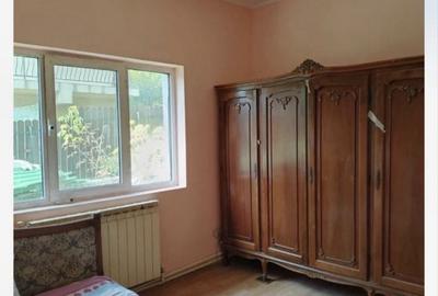 Casă cu 4 camere decomandat în Păcurari - 4