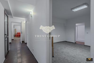 Apartament cu 8 camere decomandat, mobilat în Panduri - 29