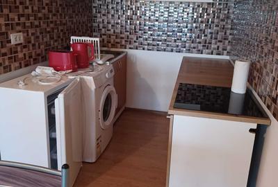 Apartament cu 2 camere semidecomandat în Exterior Vest
