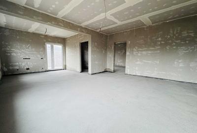 Casă cu 4 camere decomandat în Paleu - 3