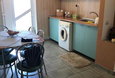 Apartament cu 2 camere decomandat în Micro 6 - 5