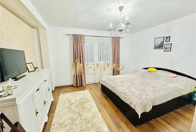 Apartament cu 4 camere decomandat în Obcini - 2