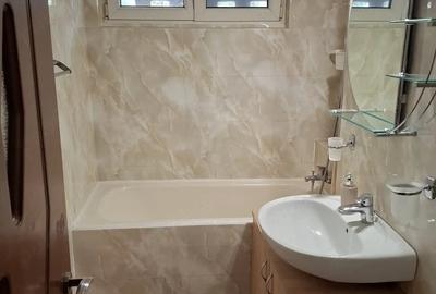 Apartament cu 3 camere semidecomandat în Gheorgheni