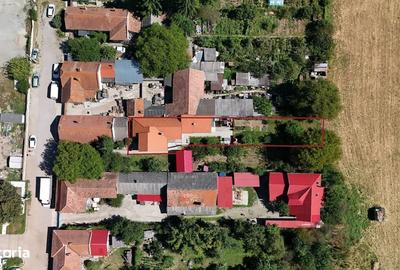 Casă cu 2 camere în Central