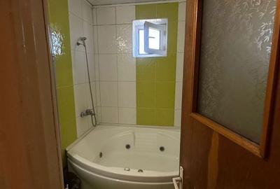 Apartament cu 3 camere în Craiovița Nouă - 4