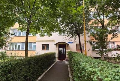 Apartament cu 3 camere decomandat, mobilat în Astra - 1