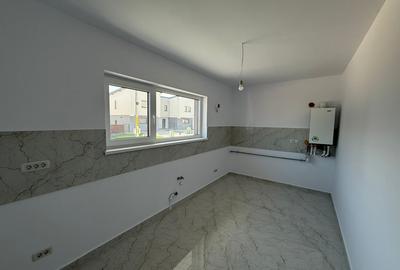Casă cu 5 camere cu Canalizare în Popas Păcurari - 10