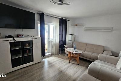 Apartament cu 3 camere decomandat în Între Lacuri - 1