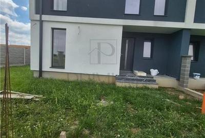 Duplex cu 4 camere cu Canalizare în Urseni - 3