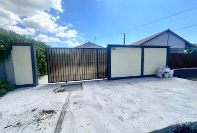 Casă cu 4 camere în Exterior Vest