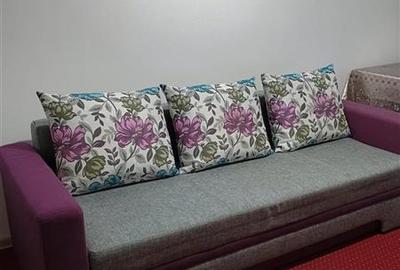 Apartament cu 2 camere decomandat în Aeroport