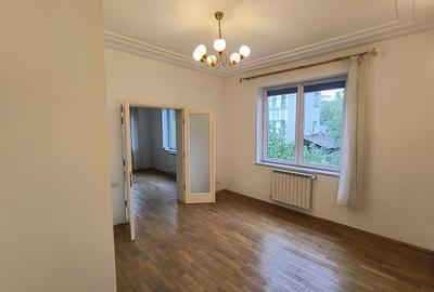 Casă cu Teren 60 Mp în Central - 14