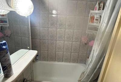 Apartament cu 4 camere decomandat în Dosu Bricii