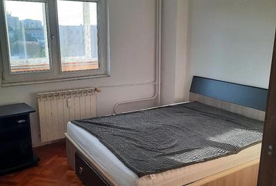 Apartament cu 2 camere semidecomandat în 1 Decembrie 1918