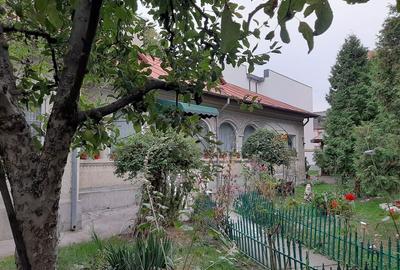 Casă cu 6 camere în Câmpulung Muscel