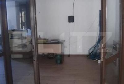 Spațiu comercial, de 210 mp, în George Enescu - 17