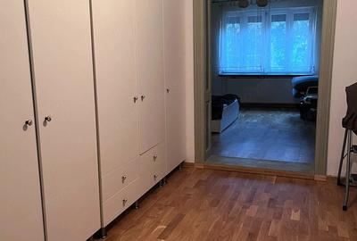 Casă cu 3 camere cu Teren 280 Mp în Central
