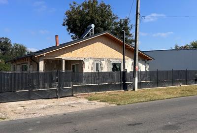 Casă individuală cu 4 camere cu Teren 1006 Mp în Curcubeu