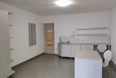 Spațiu comercial, de 80 mp, în Bălcescu - 4