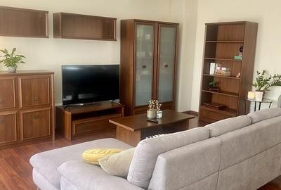 Apartament cu 3 camere în Europa