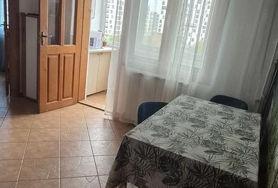 Apartament cu 2 camere semidecomandat în Tomis Nord