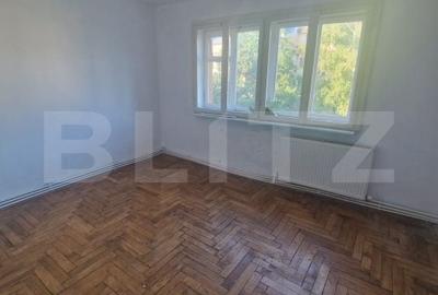 Apartament cu 2 camere semidecomandat în George Enescu