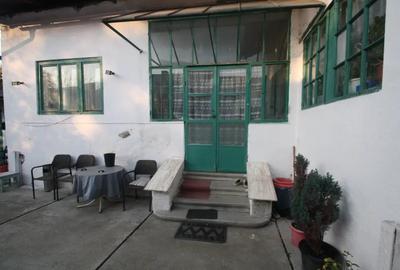 Casă cu 5 camere cu Teren 953 Mp în Fratelia - 11