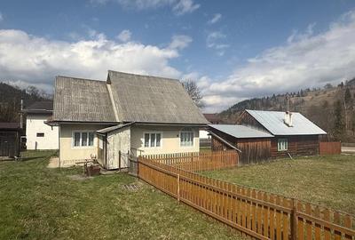 Casă cu Teren 1300 Mp în Ceahlău - 4