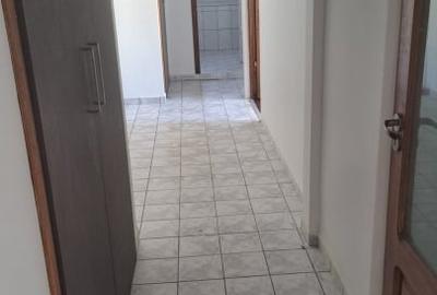 Apartament cu 3 camere decomandat în Gării