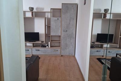 Garsonieră semidecomandată în Malu Roșu