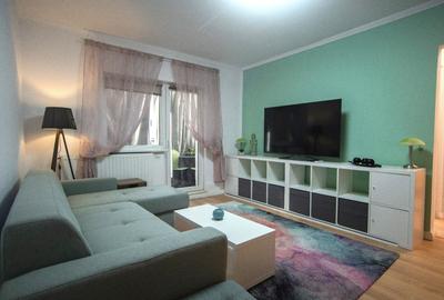 Apartament cu 2 camere decomandat, mobilat în Central