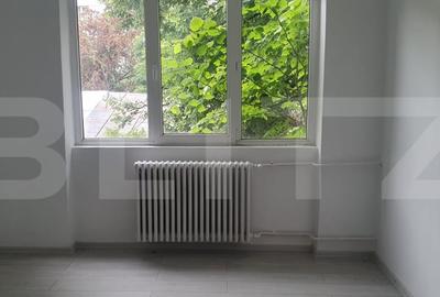 Apartament cu 3 camere semidecomandat în Vatra Dornei