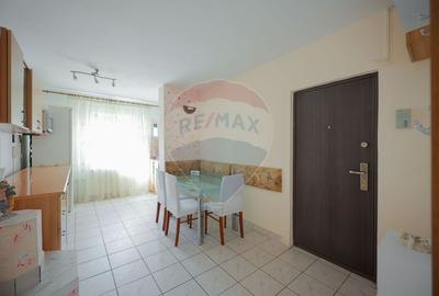Apartament cu 3 camere decomandat, mobilat în Dacia - 2