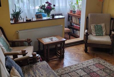 Apartament cu 2 camere semidecomandat în Calea București - 1