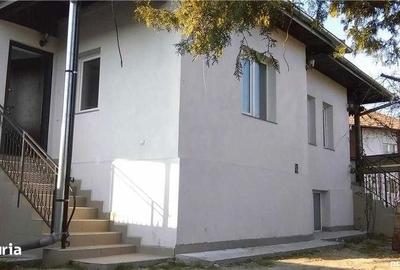 Casă cu 4 camere cu Teren 150 Mp în Bujoreni - 1